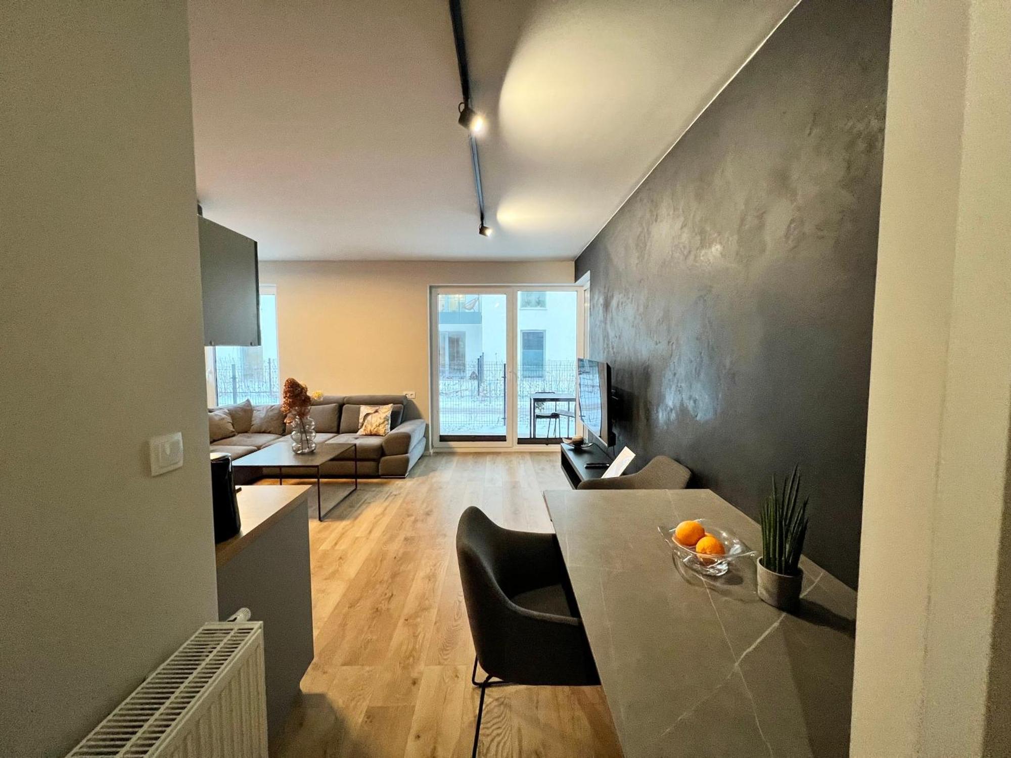 64M2 Apartment Oldtown Gdansk Yacht Marina Екстериор снимка